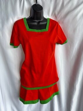 Aileen vintage shorts  set, orange & green, L, fits like a medium, 19” PTP, 25”L